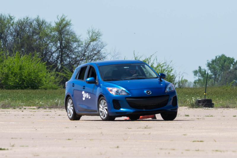 Illustration for article titled Huge Juicy Autocross Photodump